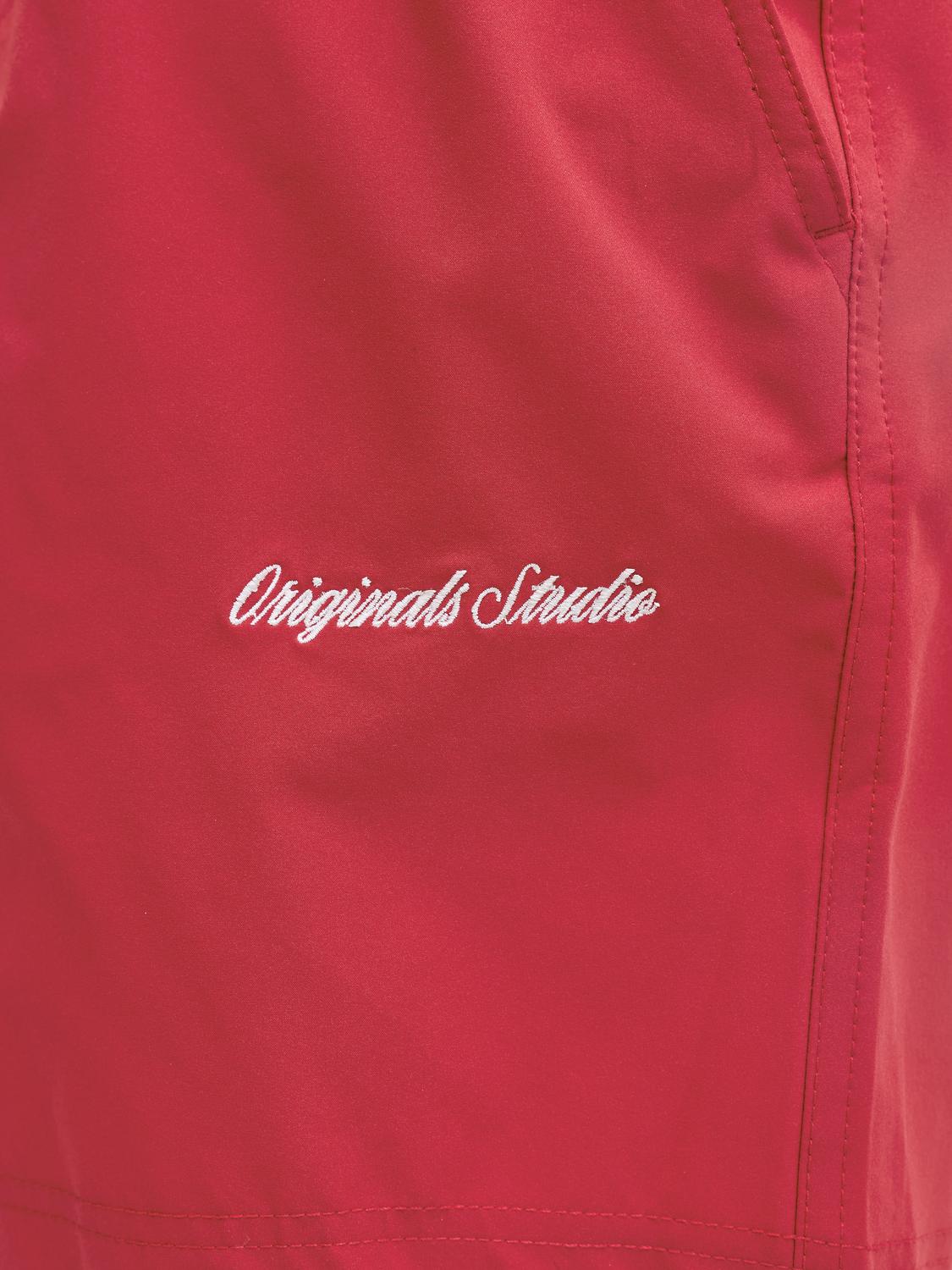 model_shot-detail